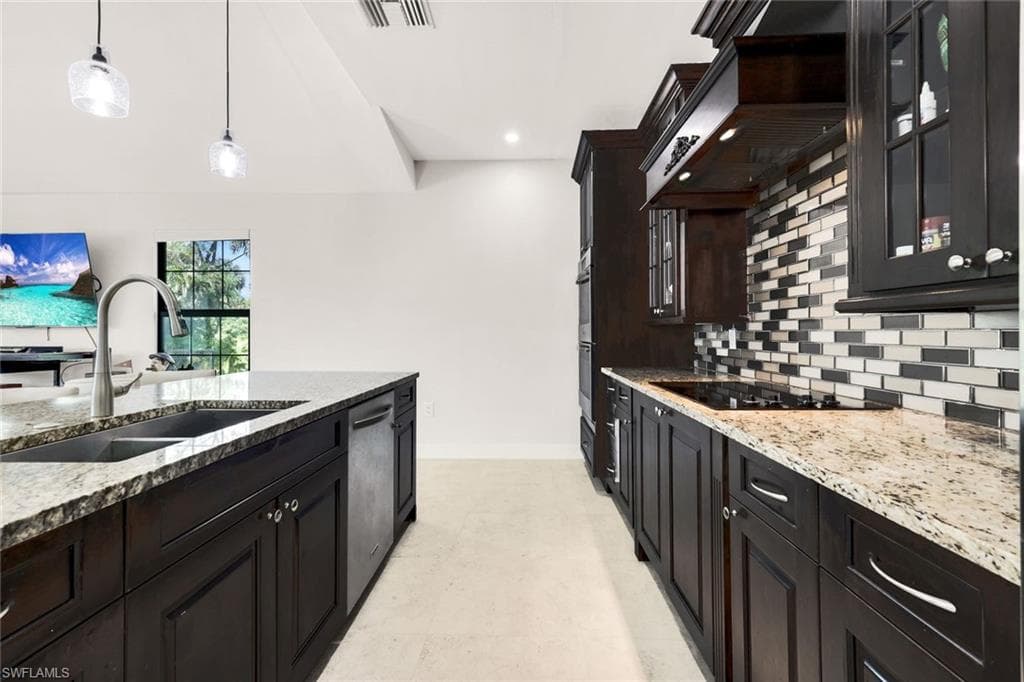 5630 Copper Leaf Ln, Naples, FL 34116-13