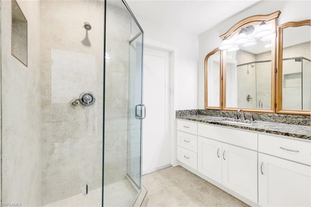 5630 Copper Leaf Ln, Naples, FL 34116-22