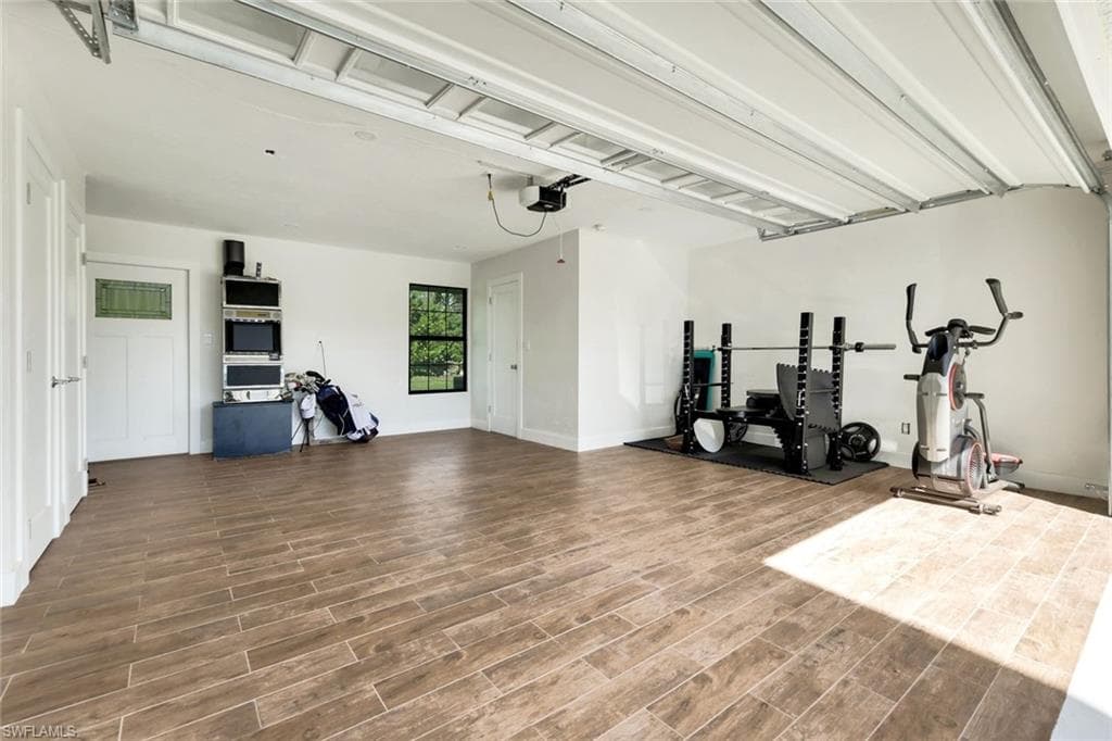 5630 Copper Leaf Ln, Naples, FL 34116-28