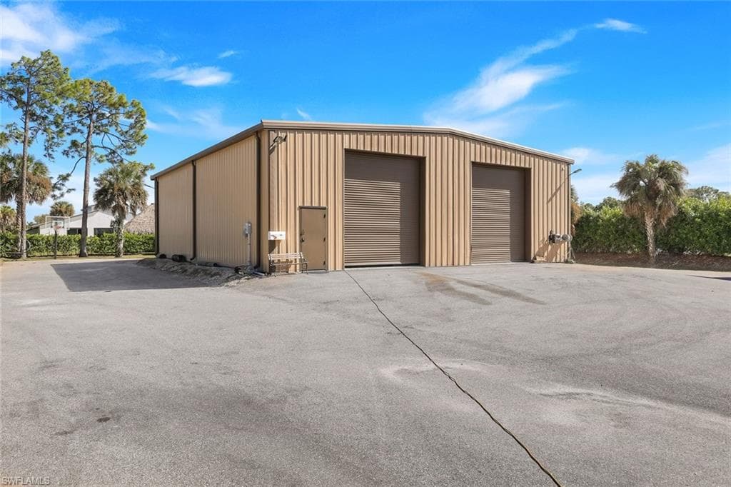 5630 Copper Leaf Ln, Naples, FL 34116-34