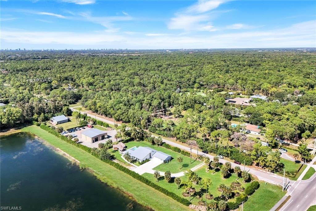 5630 Copper Leaf Ln, Naples, FL 34116-46