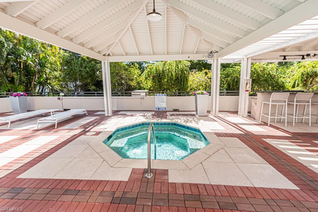 6075 Pelican Bay Blvd 203, Naples, FL 34108-36