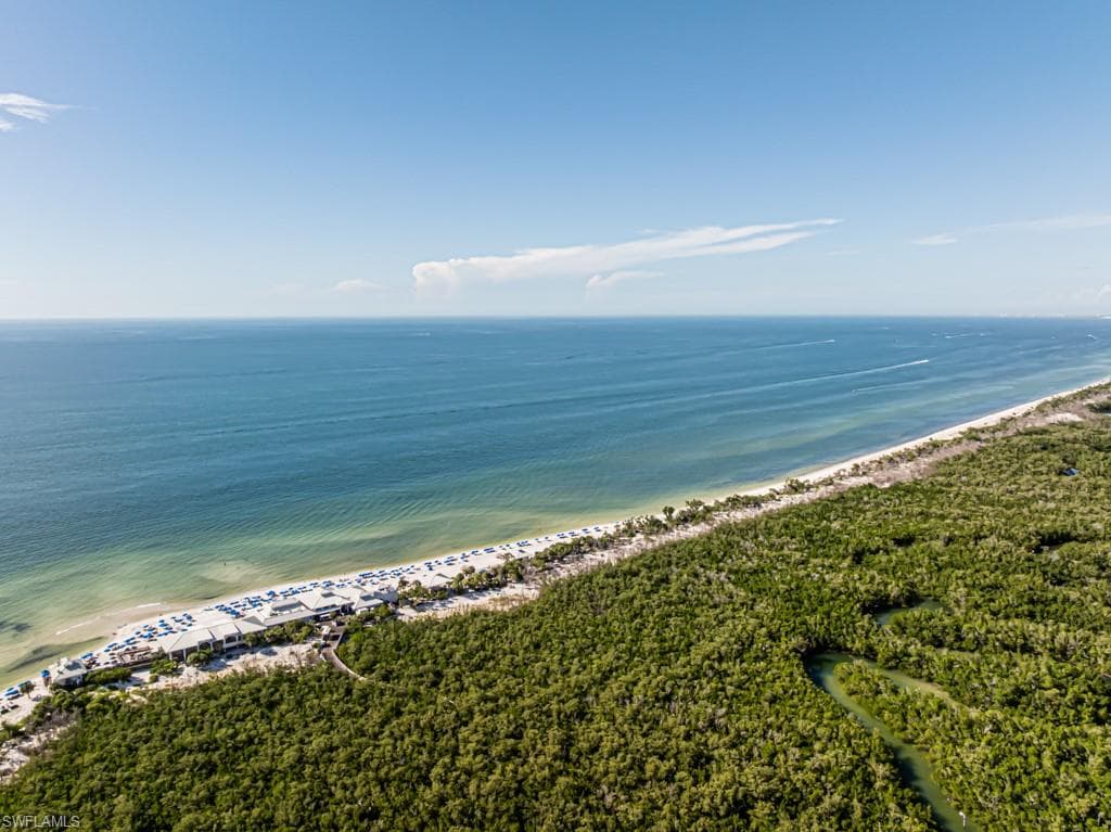 6075 Pelican Bay Blvd 203, Naples, FL 34108-46