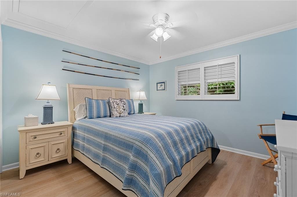 1145 4th St S 5, Naples, FL 34102-19