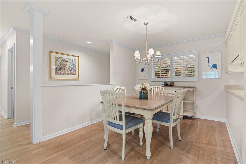 1145 4th St S 5, Naples, FL 34102-5