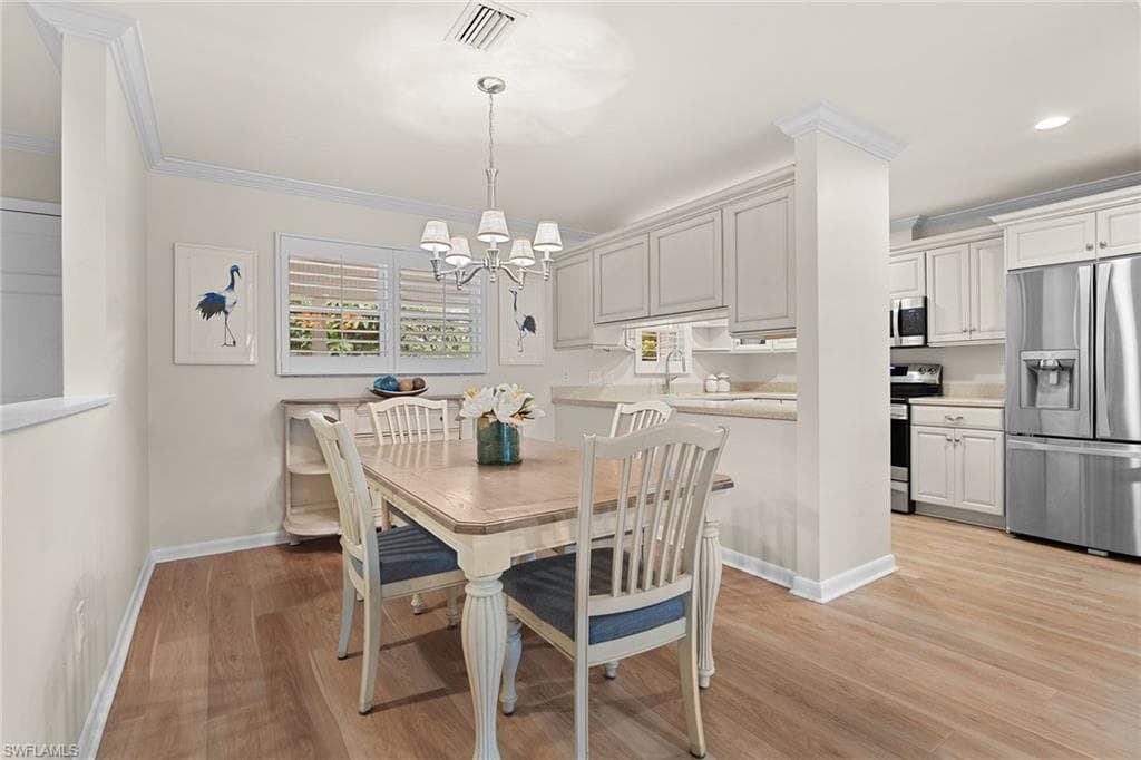 1145 4th St S 5, Naples, FL 34102-6