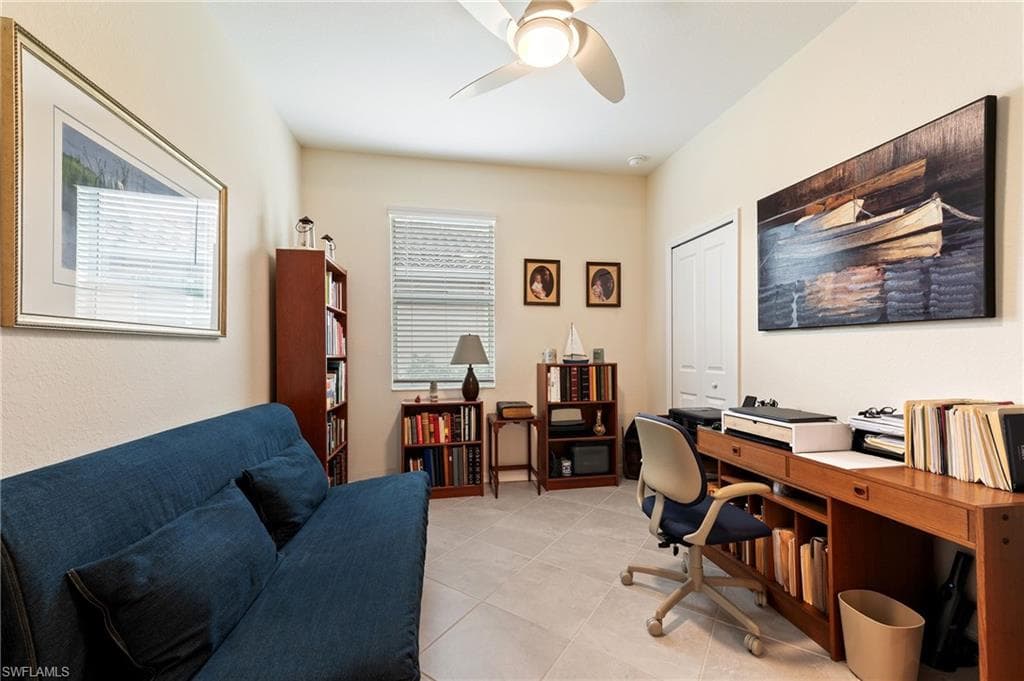 2652 Vine Ave, Naples, FL 34120-16