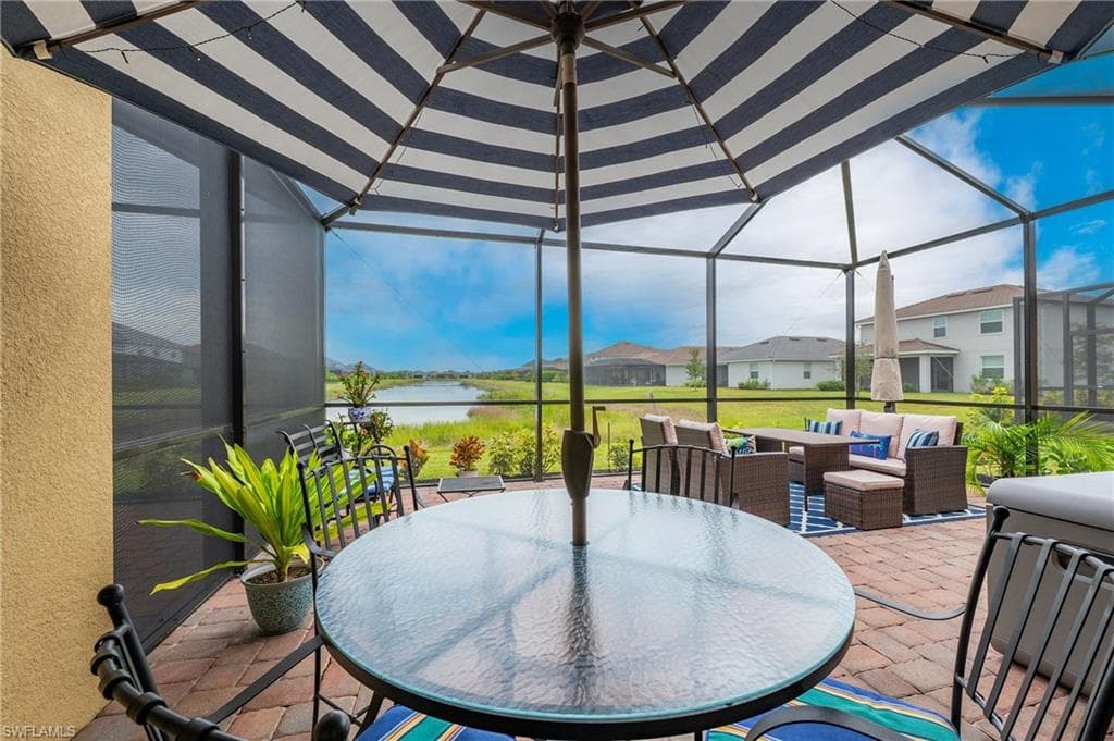 2652 Vine Ave, Naples, FL 34120-20