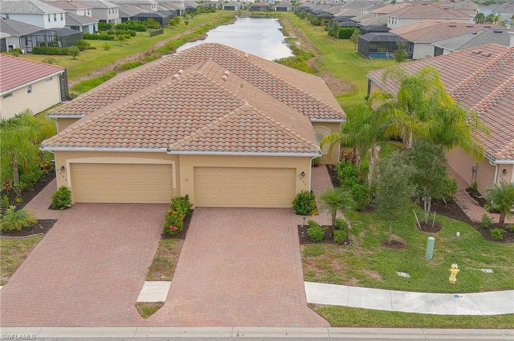 2652 Vine Ave, Naples, FL 34120-24