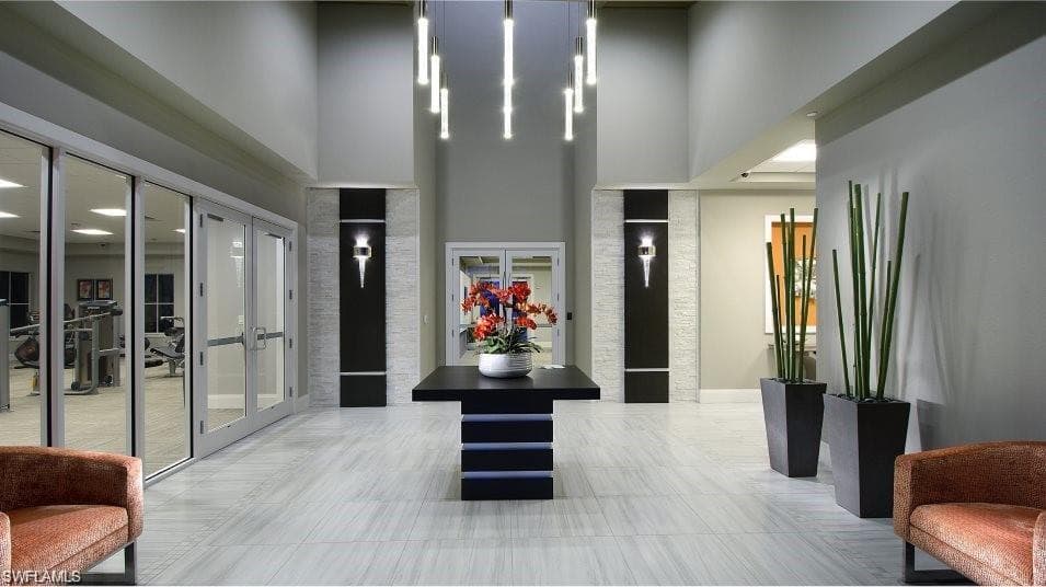 2652 Vine Ave, Naples, FL 34120-38