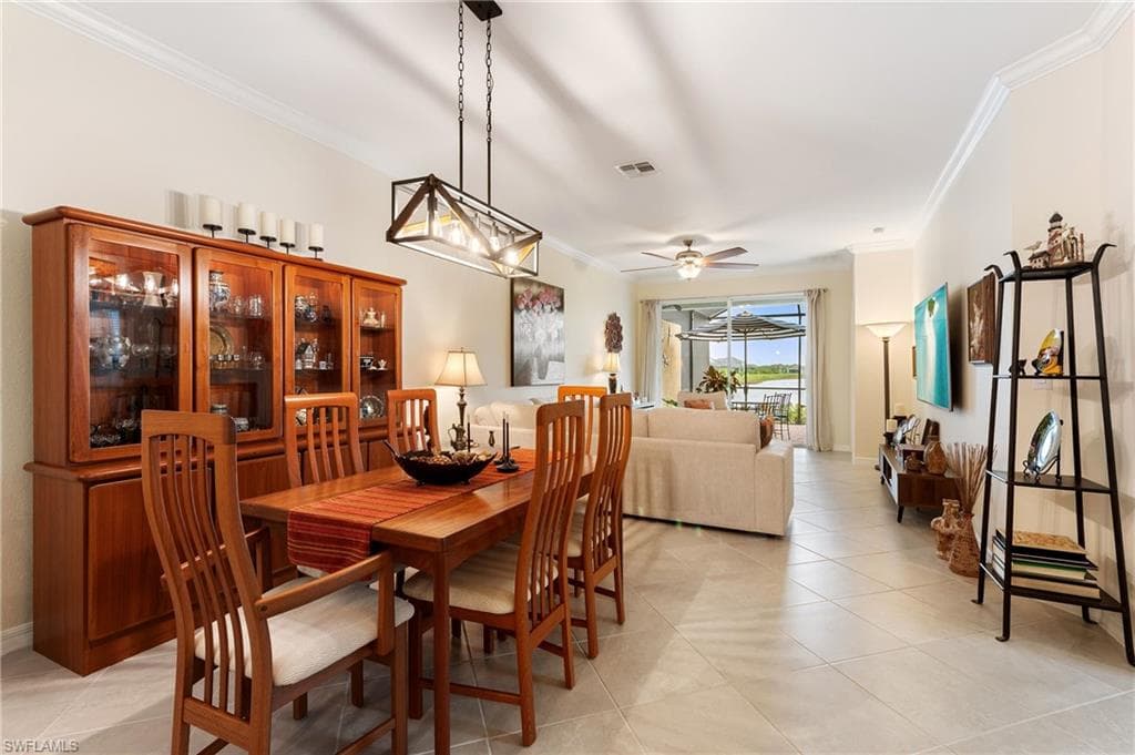 2652 Vine Ave, Naples, FL 34120-6