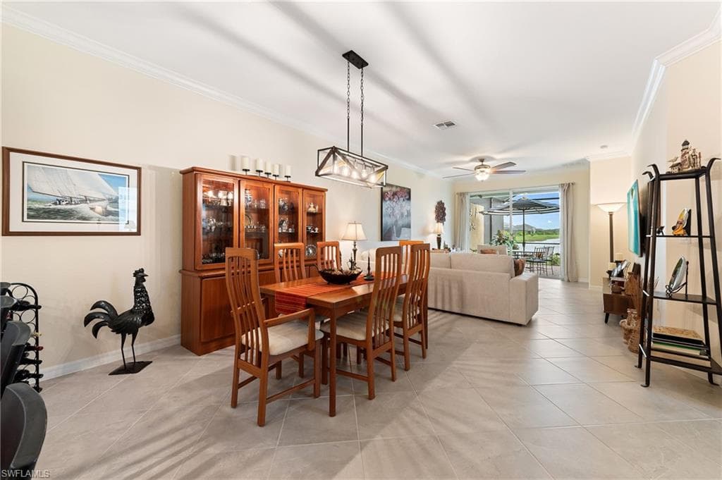 2652 Vine Ave, Naples, FL 34120-7