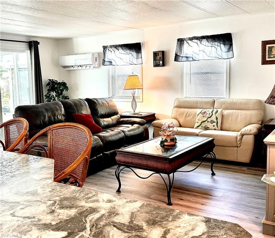 4693 Leilani Ln, Bonita Springs, FL 34134-12