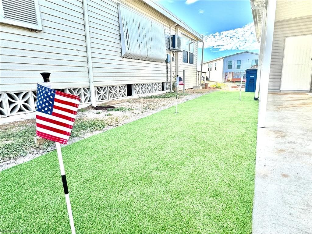 4693 Leilani Ln, Bonita Springs, FL 34134-16