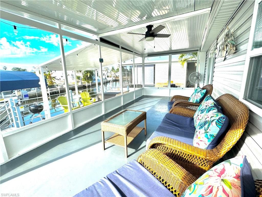 4693 Leilani Ln, Bonita Springs, FL 34134-5