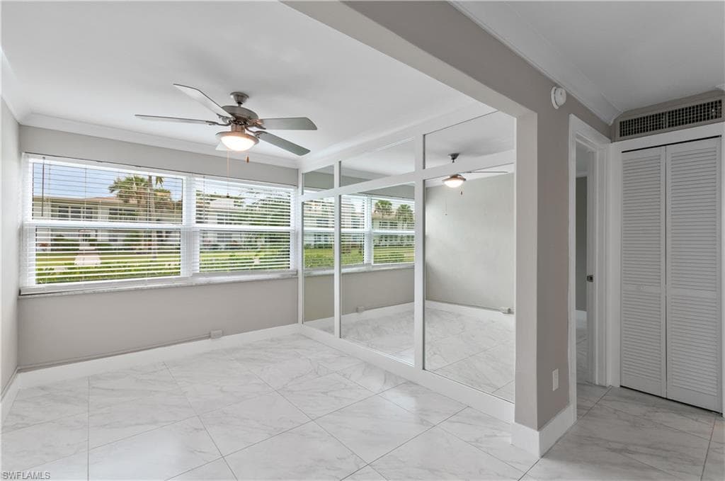 611 12th Ave S 611, Naples, FL 34102-3