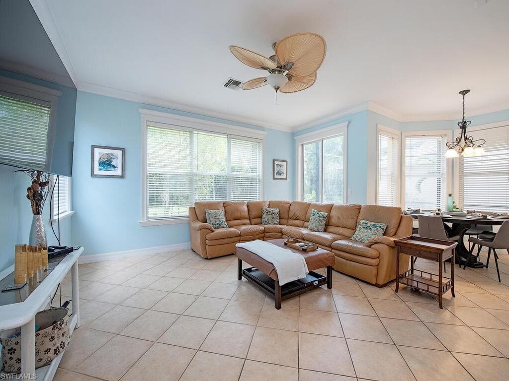 2346 Butterfly Palm Dr, Naples, FL 34119-3