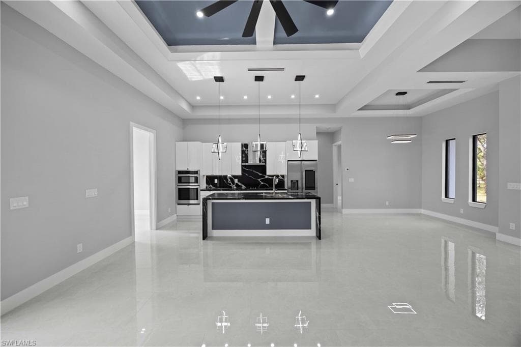 2744 8th Ave NE, Naples, FL 34120-13