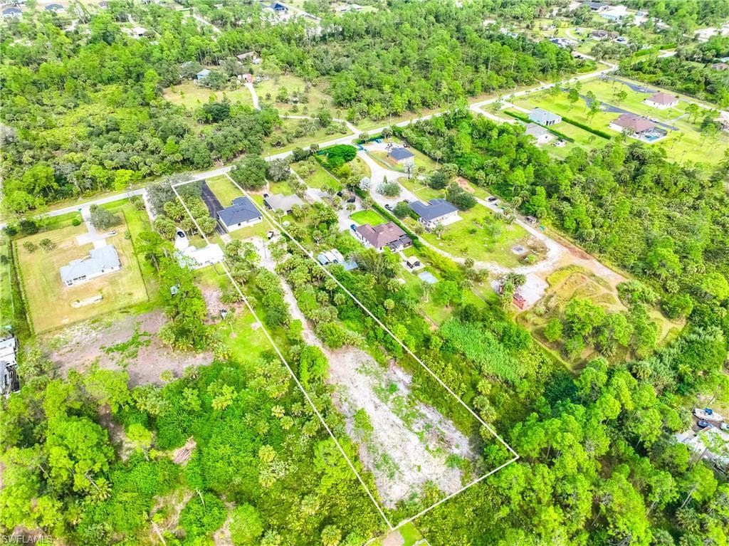 2744 8th Ave NE, Naples, FL 34120-42