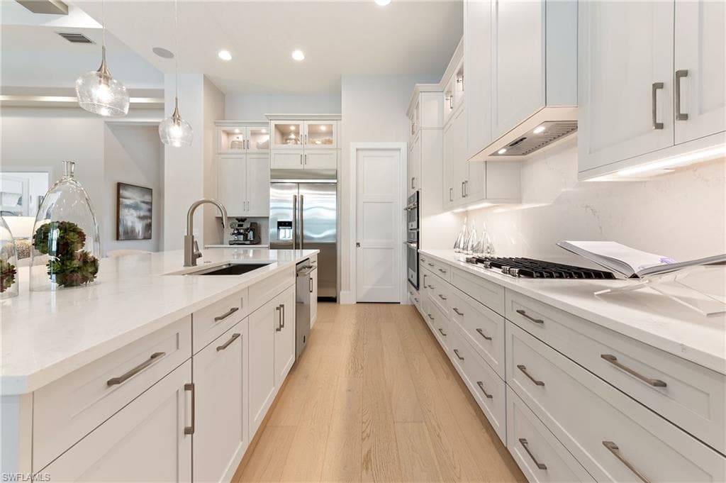 8916 Nevis Way, Naples, FL 34112-14