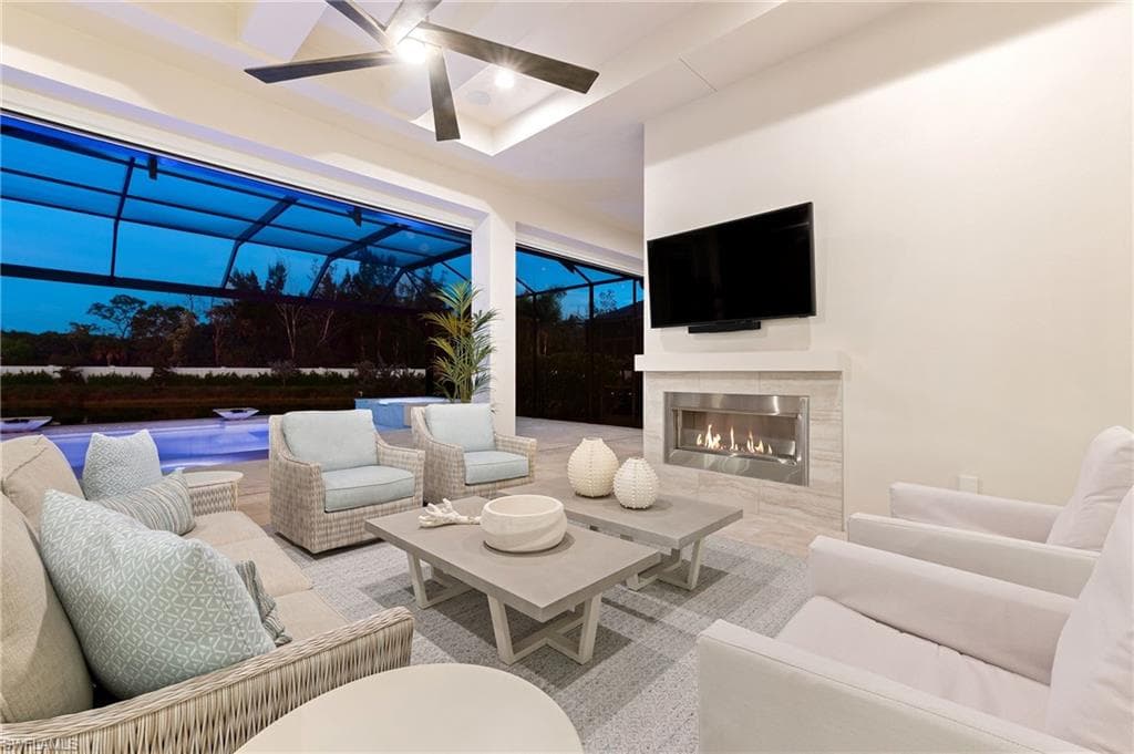 8916 Nevis Way, Naples, FL 34112-34