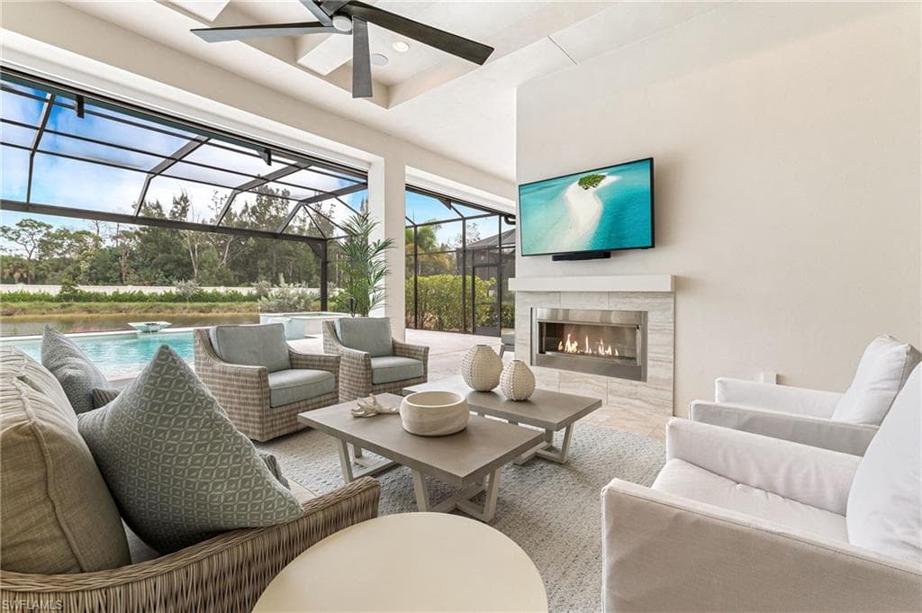 8916 Nevis Way, Naples, FL 34112-35