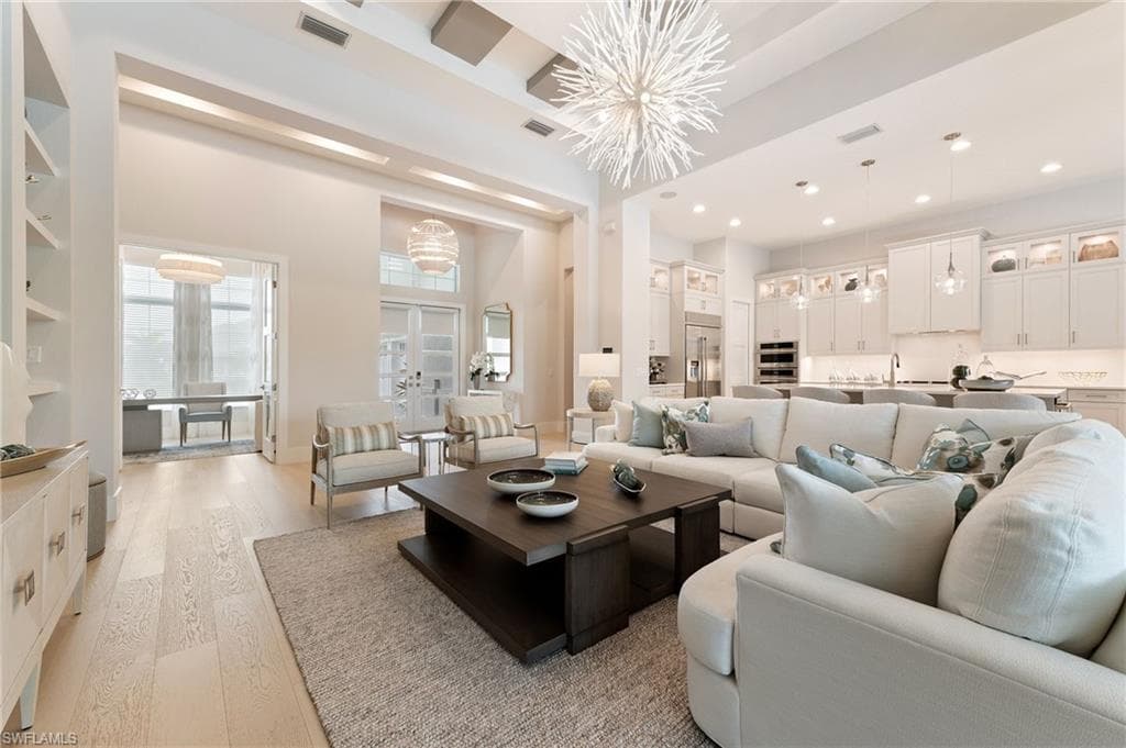 8916 Nevis Way, Naples, FL 34112-3