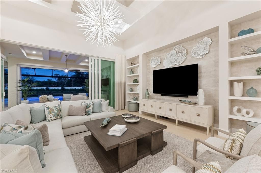 8916 Nevis Way, Naples, FL 34112-4