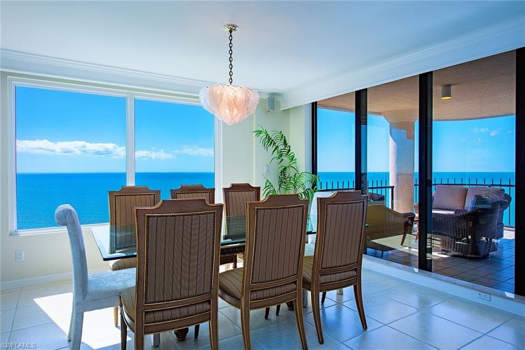 4251 Gulf Shore Blvd N 19d, Naples, FL 34103-3