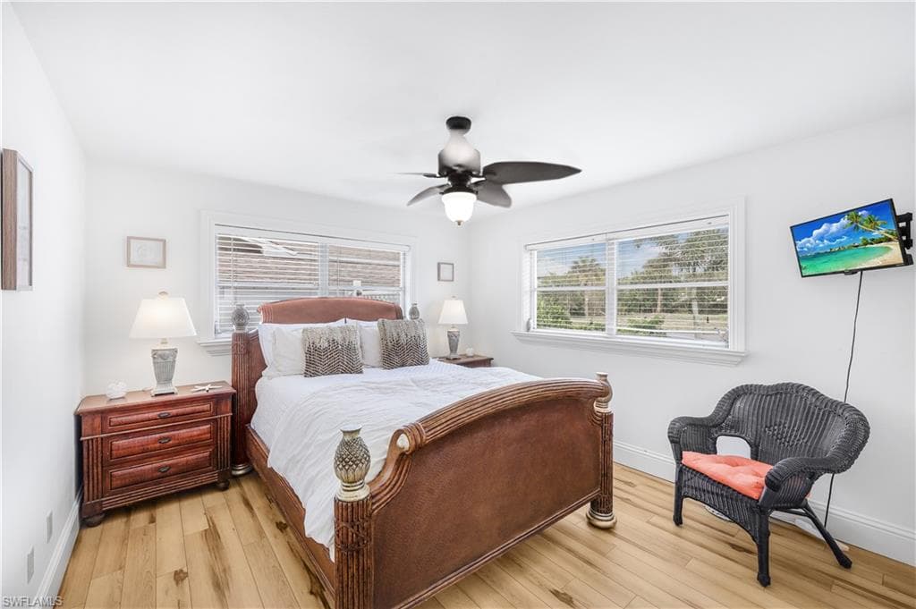 320 Marco Lake Dr, Marco Island, FL 34145-12