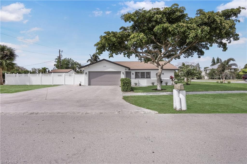 320 Marco Lake Dr, Marco Island, FL 34145-20