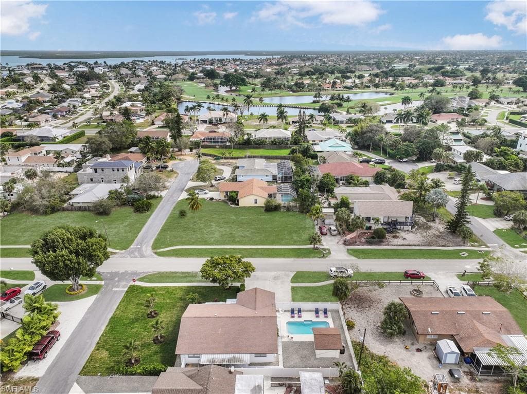 320 Marco Lake Dr, Marco Island, FL 34145-30