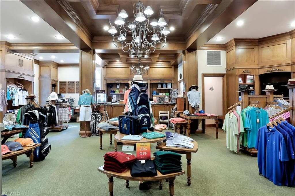 9223 Corfu Ct 202, Naples, FL 34114-46