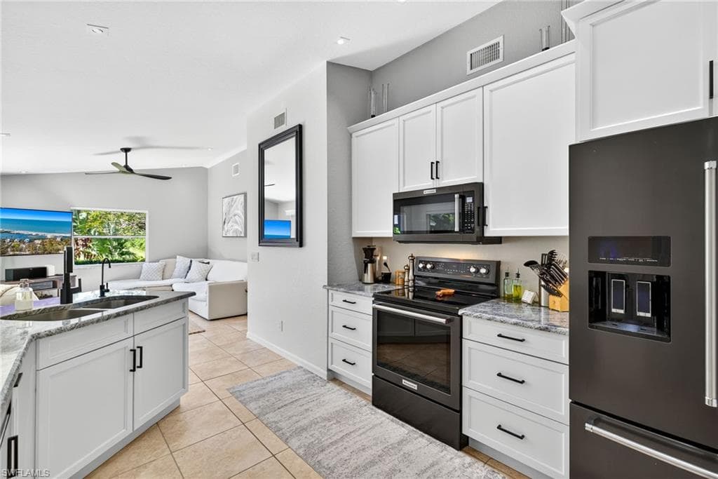 1081 9th St SW, Naples, FL 34117-11