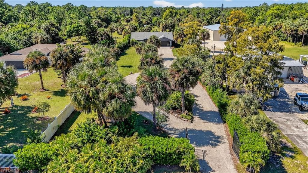 1081 9th St SW, Naples, FL 34117-30