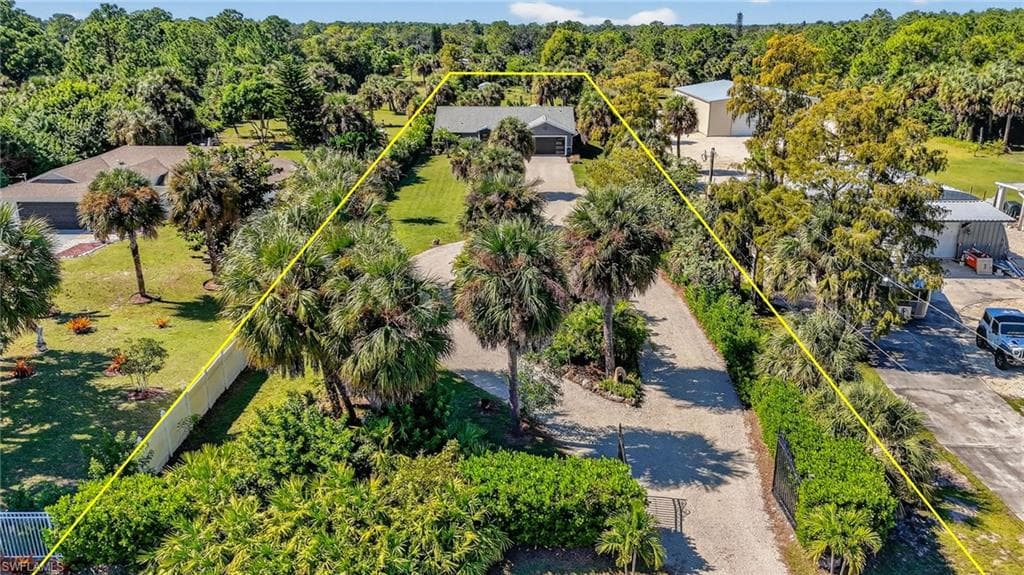 1081 9th St SW, Naples, FL 34117-31