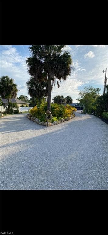 1081 9th St SW, Naples, FL 34117-41