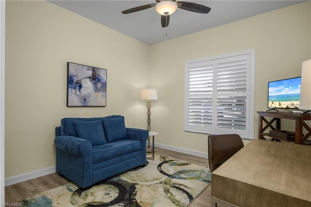 864 Tanbark Dr 101, Naples, FL 34108-18