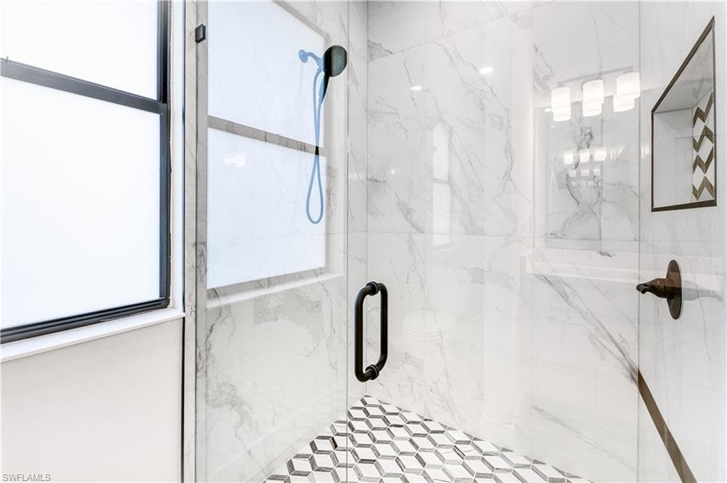 4303 18th Ave SE, Naples, FL 34117-10