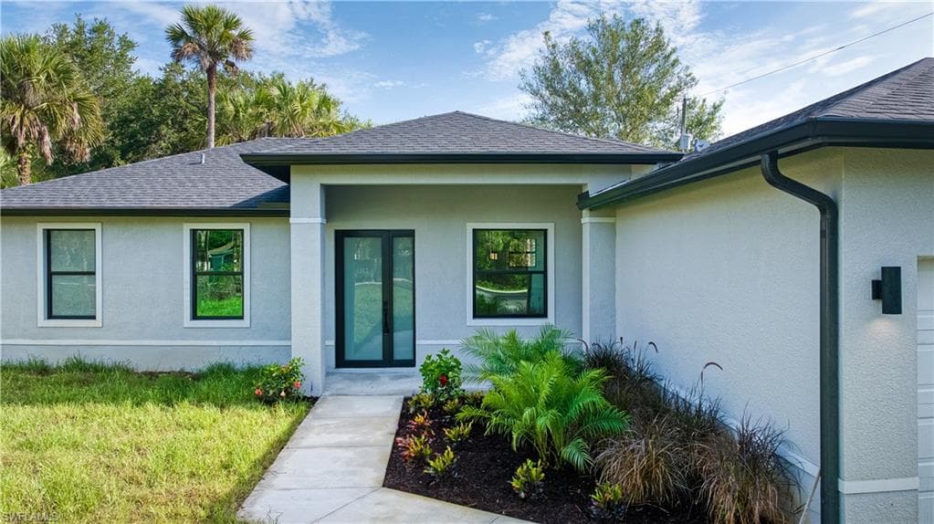 4303 18th Ave SE, Naples, FL 34117-18
