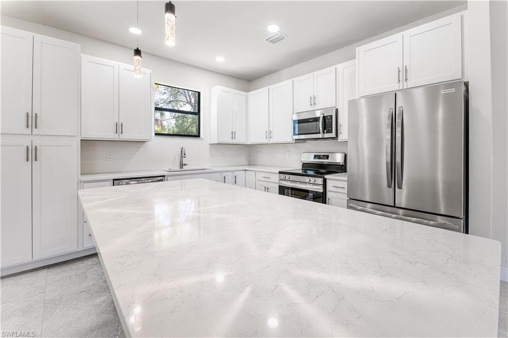 4303 18th Ave SE, Naples, FL 34117-6