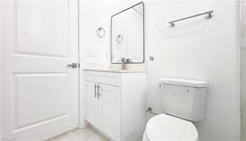 2814 68th St W, Lehigh Acres, FL 33976-20