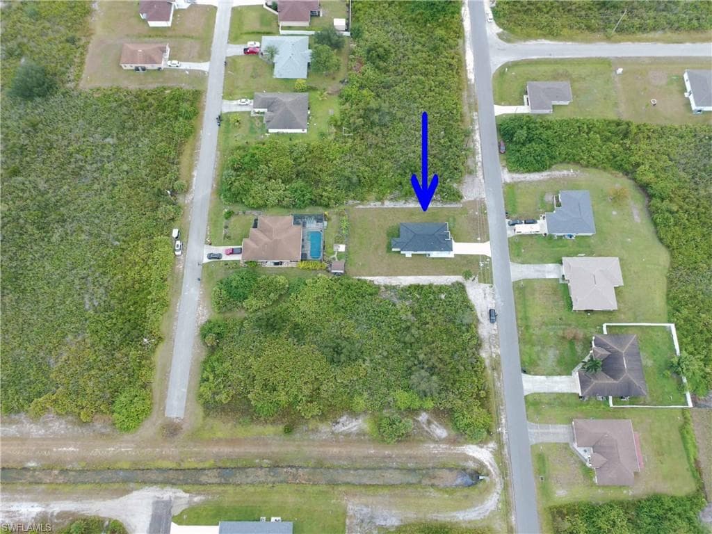 2814 68th St W, Lehigh Acres, FL 33976-29