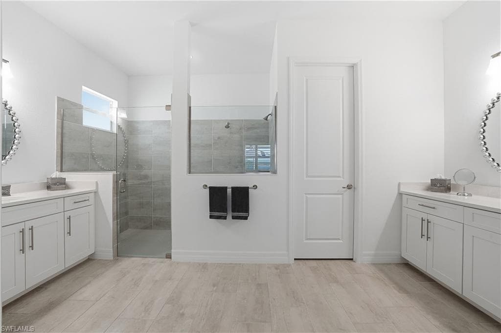 13686 Blue Bay Cir, Fort Myers, FL 33913-23