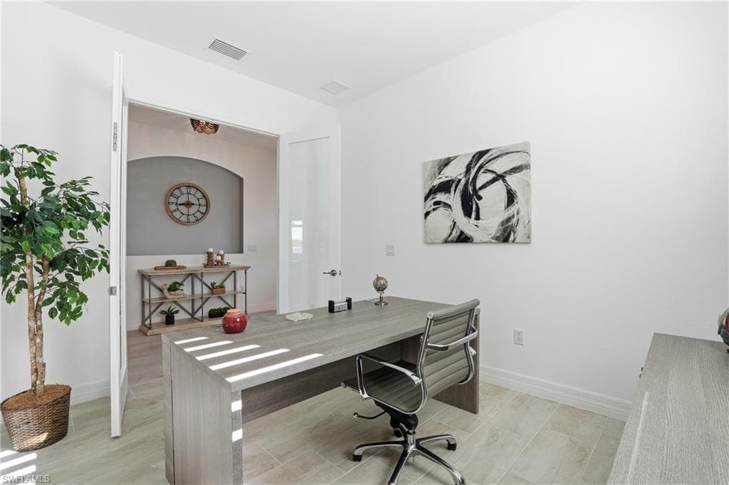 13686 Blue Bay Cir, Fort Myers, FL 33913-28