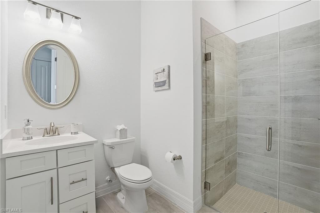 13686 Blue Bay Cir, Fort Myers, FL 33913-32