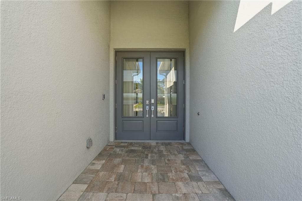 13686 Blue Bay Cir, Fort Myers, FL 33913-7