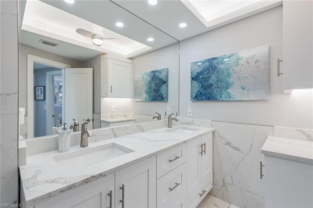 58 Collier Blvd 209, Marco Island, FL 34145-25