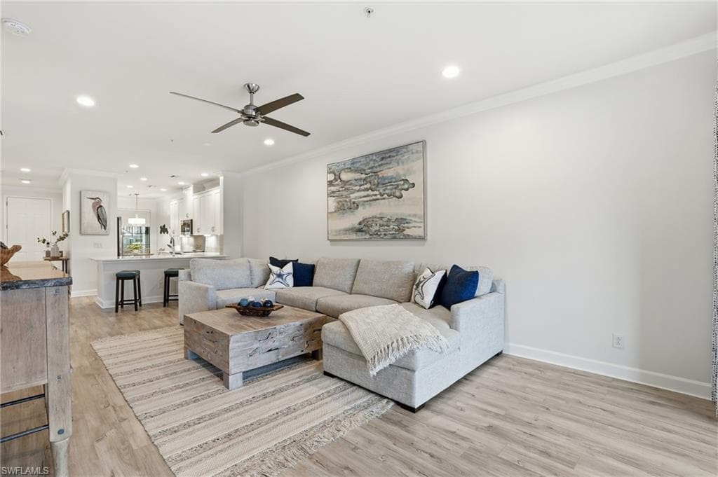 9426 Benvenuto Ct 2-104, Naples, FL 34119-11