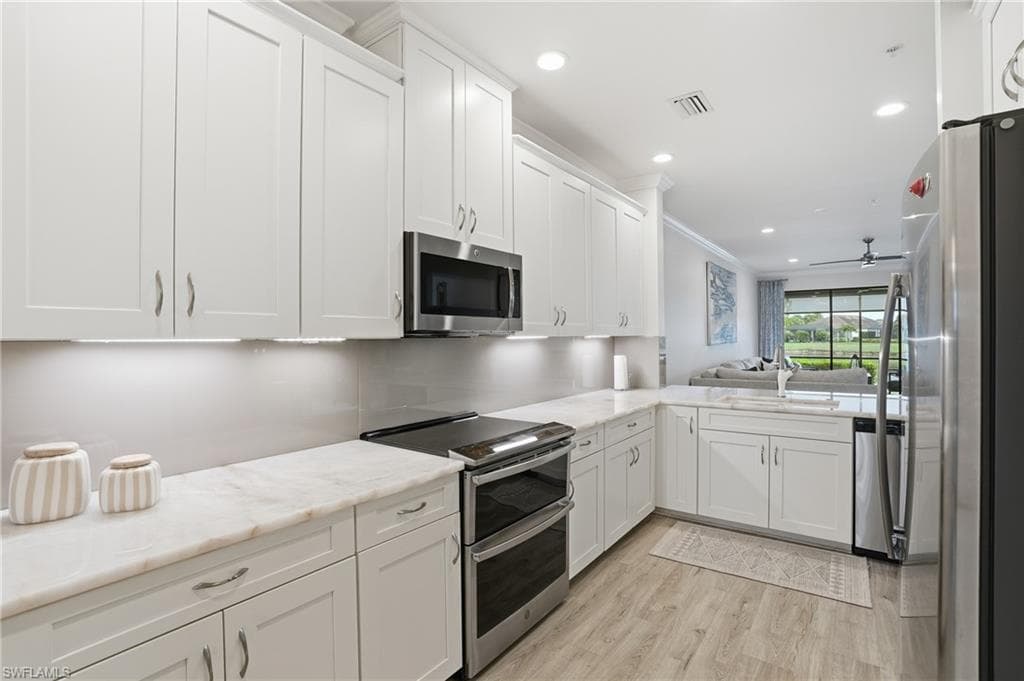 9426 Benvenuto Ct 2-104, Naples, FL 34119-17